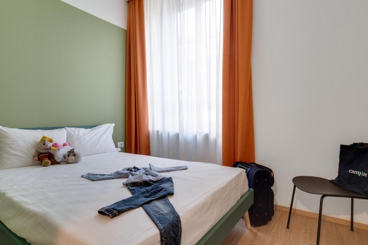 Camplus Bernini Casa Per Ferie Turin Ngoại thất bức ảnh