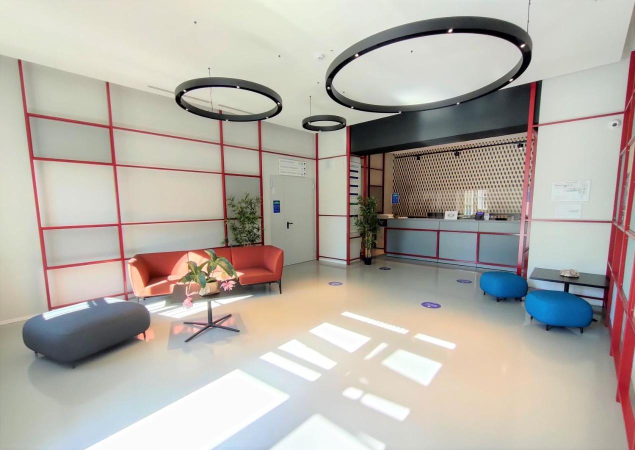 Camplus Bernini Casa Per Ferie Turin Ngoại thất bức ảnh