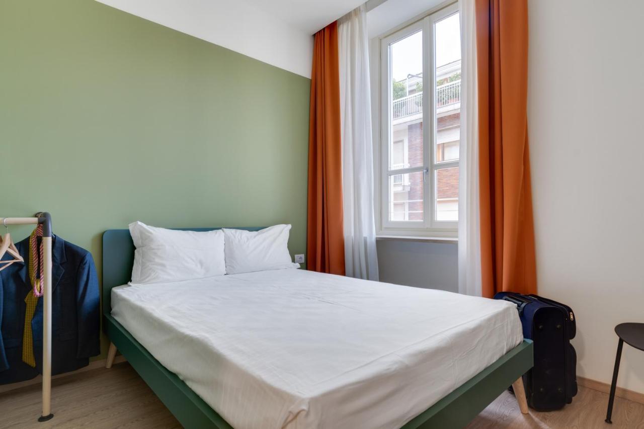 Camplus Bernini Casa Per Ferie Turin Ngoại thất bức ảnh