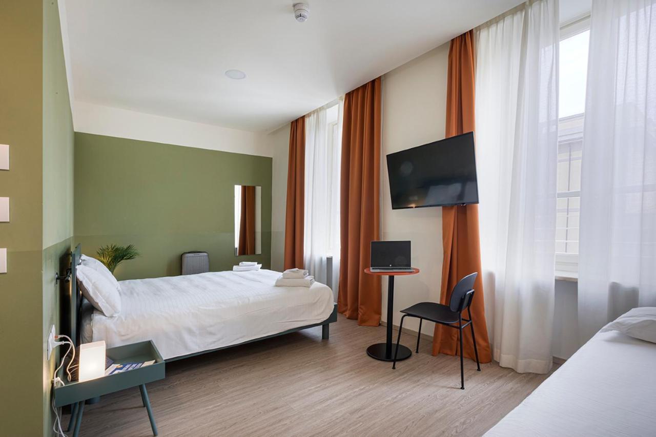 Camplus Bernini Casa Per Ferie Turin Ngoại thất bức ảnh